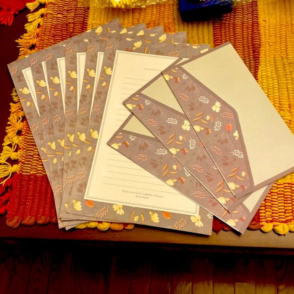 Lovely set of stationary . Show someone you care by sending them a letter/gift